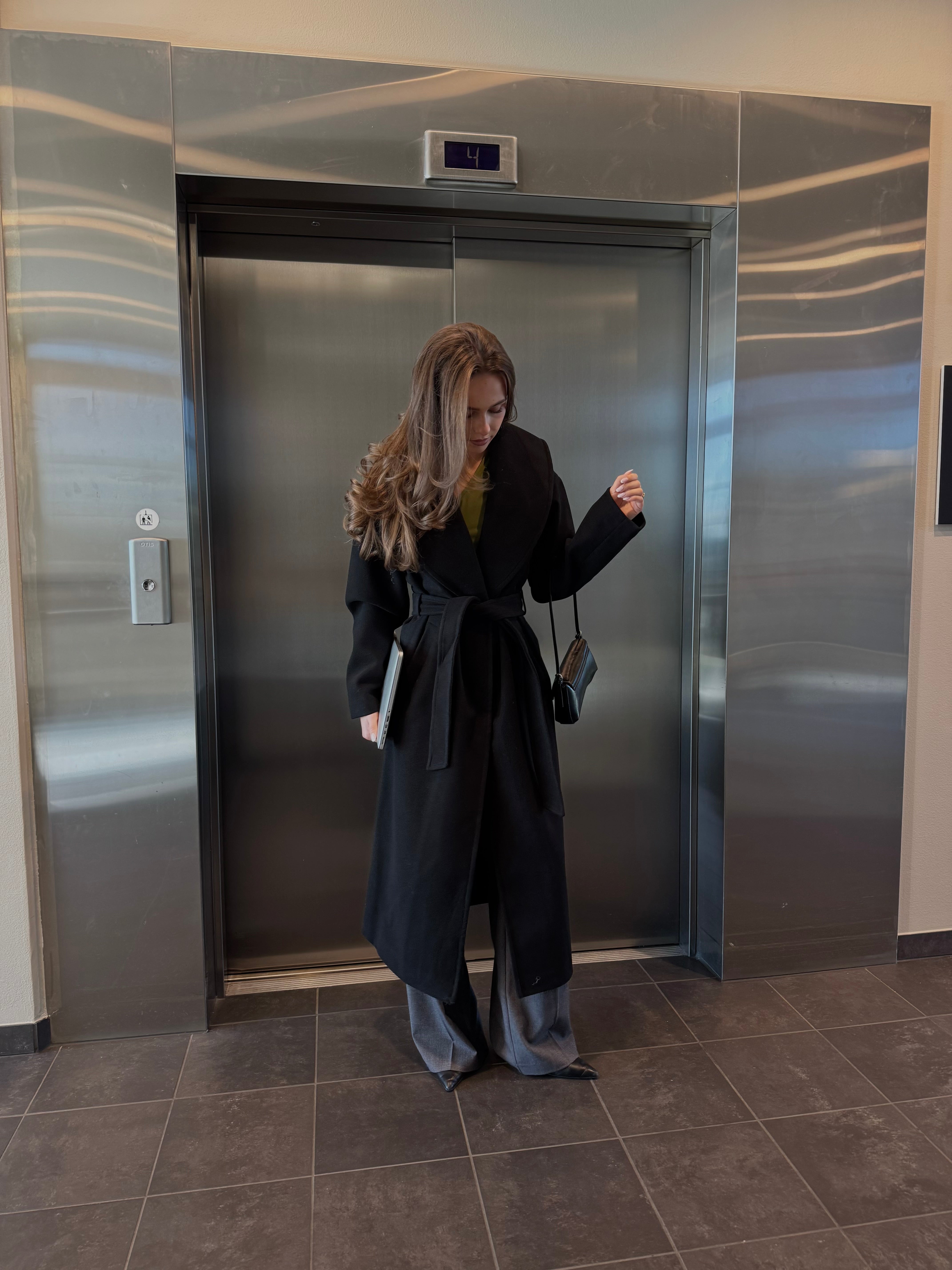 VMANNE Coat - Black
